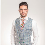 Geometric Mönster i rutorna för Bright Retro Slips<br><div class="desc">Ett elegant,  modernt geometriskt tryck i färger på 1970-talet med rött,  grönt,  orange,  rosa och kalk grönt på vitt är det perfekt sättet att lägga till lite färg till ditt kläder. Den omvända sidan har en koordinerande diagonal rand mönster.</div>