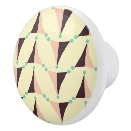 Geometric pattern in retro vibe knopp