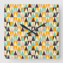 Geometric pattern of multi-colored triangles  fyrkantig klocka