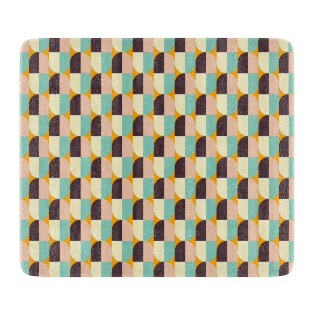 Geometric pattern with overlapping half-circles (Framsidan)