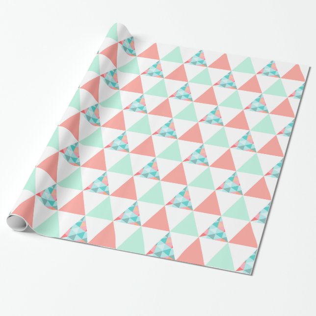 Geometric Triangles Mint Grönt Coral Rosa Mönster Presentpapper (Utrullad)