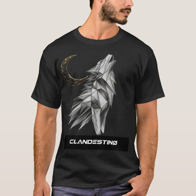 Geometric Wolf Howling Moon  T Shirt (Framsida)