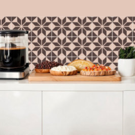 Geometrisk blomma i skuggor av grädde och choklad kakelplatta