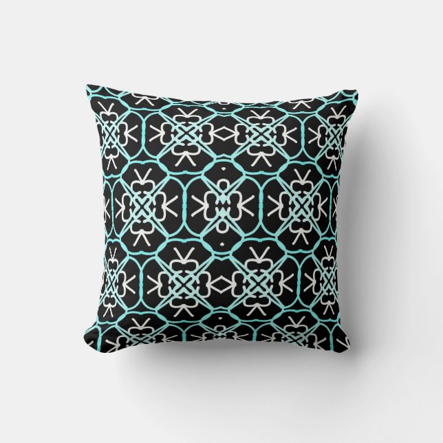 Geometrisk design i Aqua Blue, White and Black Kudde (Framsida)