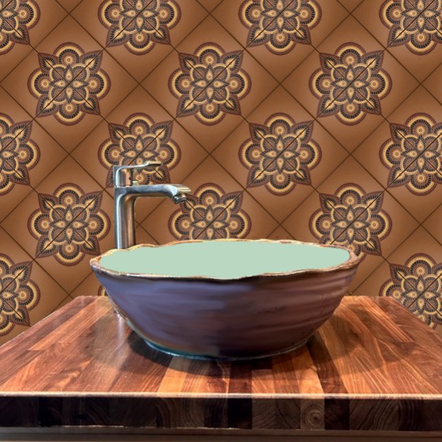 Geometrisk keramik med terracotta utseende kakelplatta (Terracotta tile shown in a rustic bathroom.)