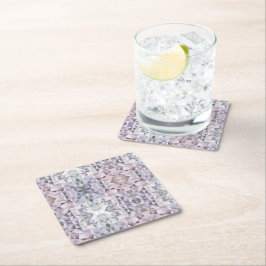 Geometrisk musmatta med en pastellfärgad, low-poly underlägg papper kvadrat