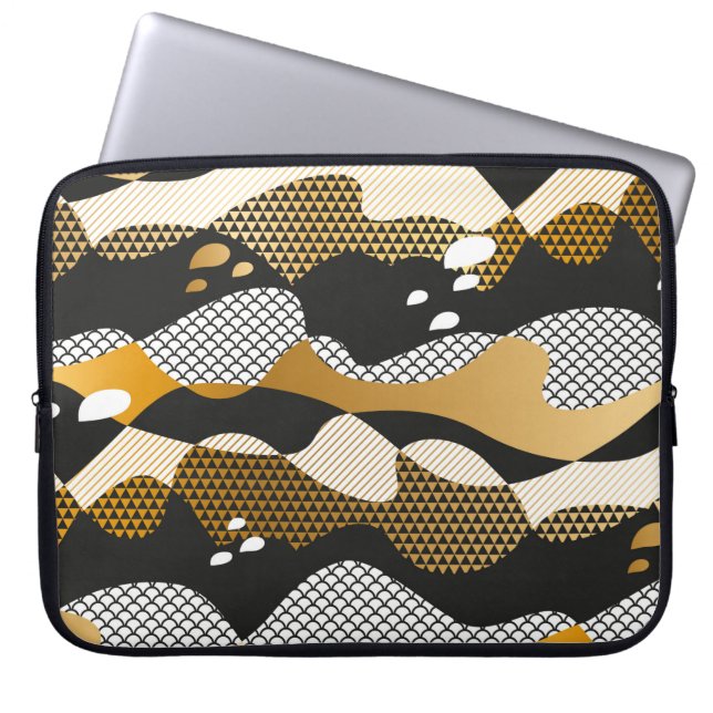 Geometrisk texturerad abstrakt vinkarare i metall  laptop fodral (Framsidan)