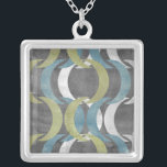 Geometrisk upprepning I Silverpläterat Halsband<br><div class="desc">Mönster</div>