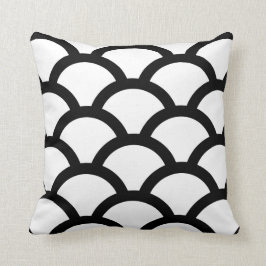 Geometriska cirklar Pillow in Black and White Kudde
