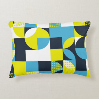 Geometriska former, färgstark bakgrund till abstra prydnadskudde