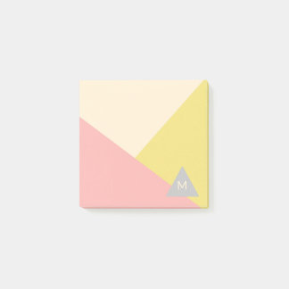 Geometriska former i pastellfärger med monogram post-it block