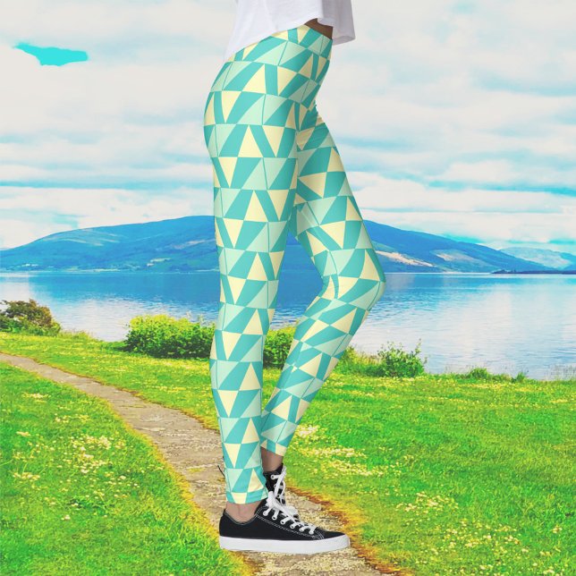 Geometriska former i turkos och Gult Leggings (Skapare uppladdad)
