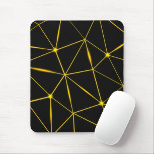 Geometriska svarta trianglar guld linjer musmatta
