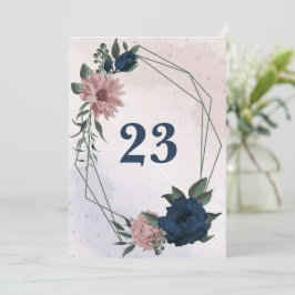 Geometriskt bordsnummer för rosa och marinblommor