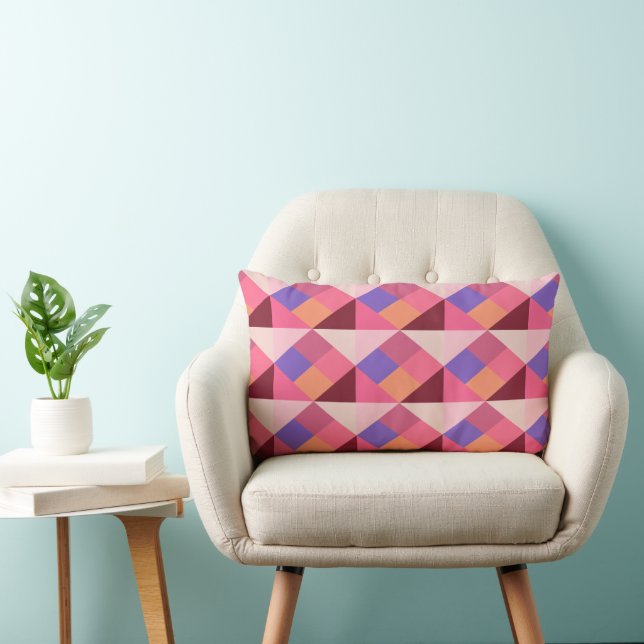 Geometriskt diamantmönster – Rosa & lila Lumbarkudde (Stol)