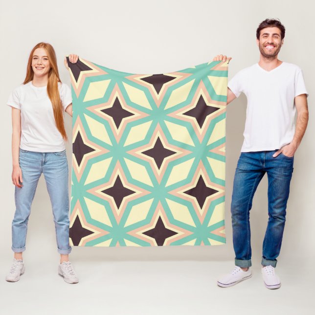 Geometriskt mönster med alternerande mörk stjärnfo fleecefilt (På plats)