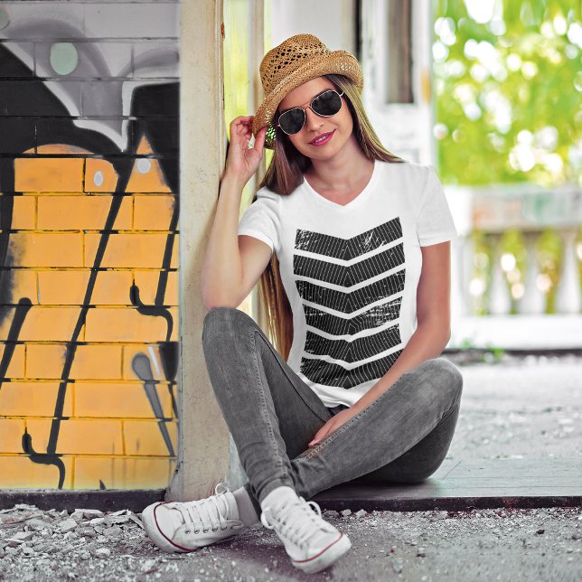 Geometry Chevron | Vacker sommar T Shirt (Skapare uppladdad)