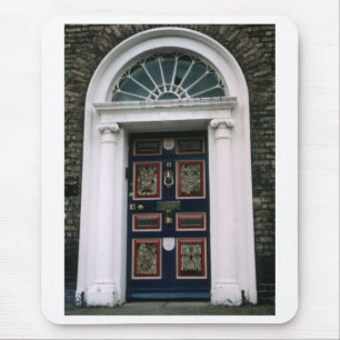 Georgian Dublin Door, Merrion Sq. Dublin Ireland Musmatta