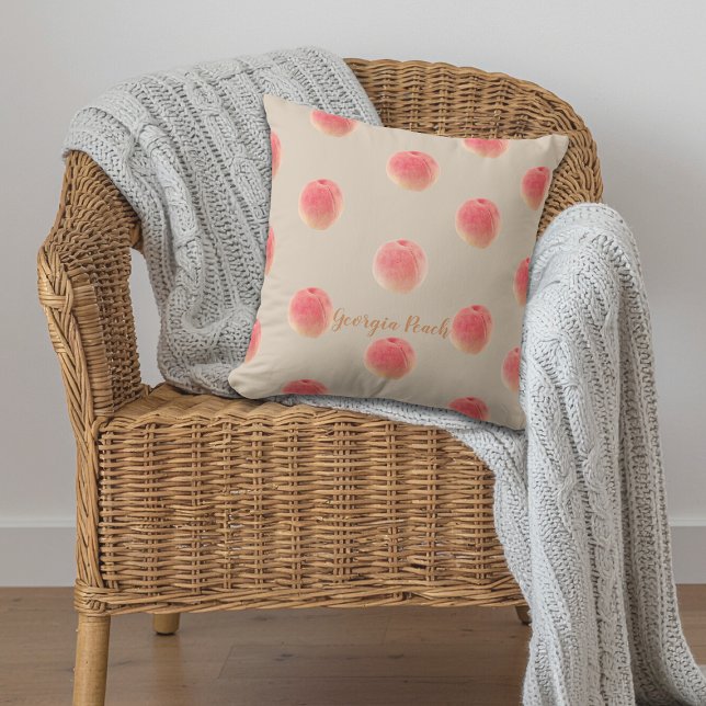 Georgias Persikomuster Kudd - Södra Hem Kudde (Add a splash of Georgia with this customizeable Georgia Peach Throw Pillow)