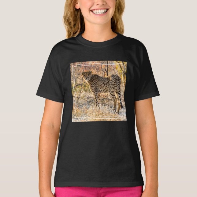 Gepard ser sig omkring t shirt (Framsida)