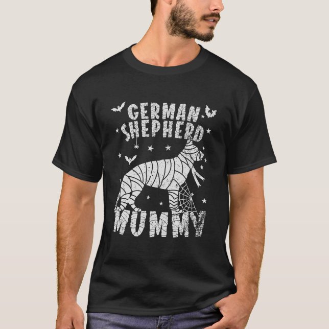 Ger Shepherd Mummie Halloween T Shirt (Framsida)