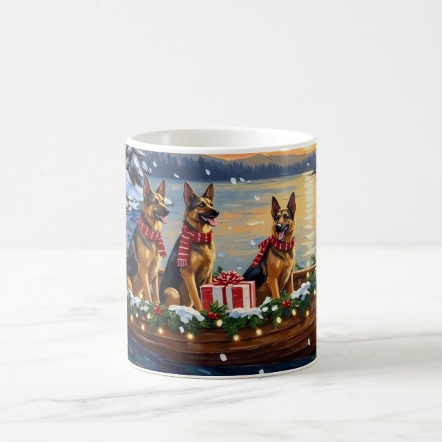 German Shepherd Christmas Boat Holiday Kaffemugg (Center)