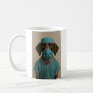 German Shorthaired Pointer in Scrubs Kaffemugg