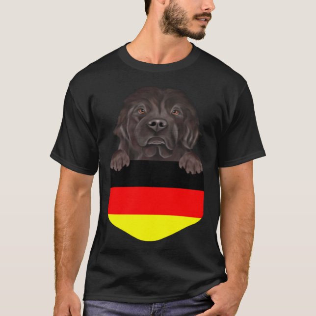 Germany Flag Newfoundland Dog In Pocket T Shirt (Framsida)
