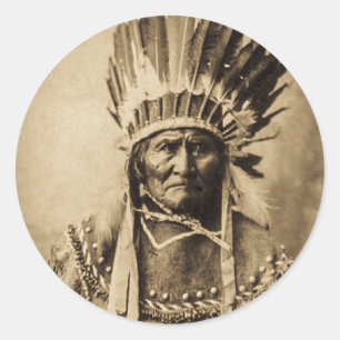 Geronimo i Head Sepia för klänningvintageporträtt Runt Klistermärke