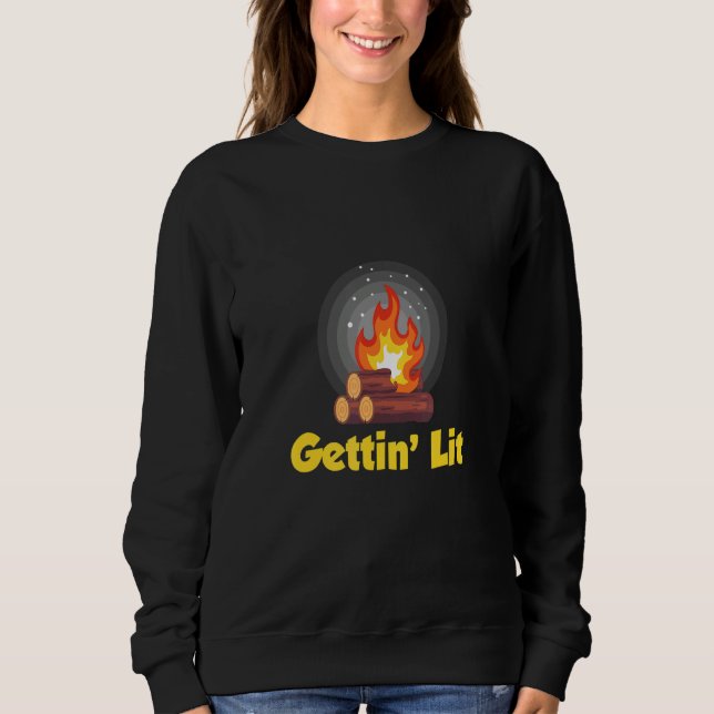 Gettin' Lit Camping Bonfire T Shirt (Framsida)