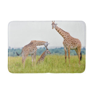 Getty avbildar den girafffamiljen badrumsmatta