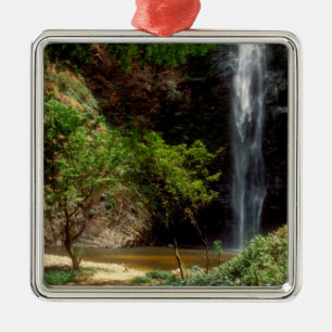 Ghana: Wli Falls, a.k.a. Agumatsa Falls (Volta Julgransprydnad Metall