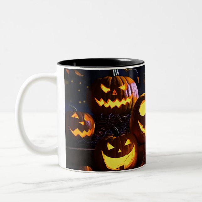 Ghomesiska Goodies: Halloween Mugg Collection (Vänster)