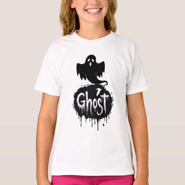 Ghost – Dark Horror Dripping Text Art T Shirt (Framsida)