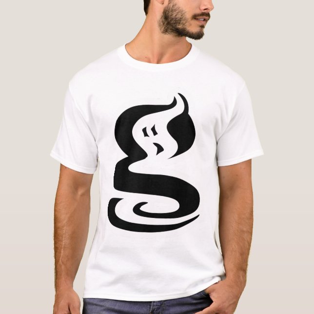 Ghost Digital Draw – Minimalist Haunting T Shirt (Framsida)
