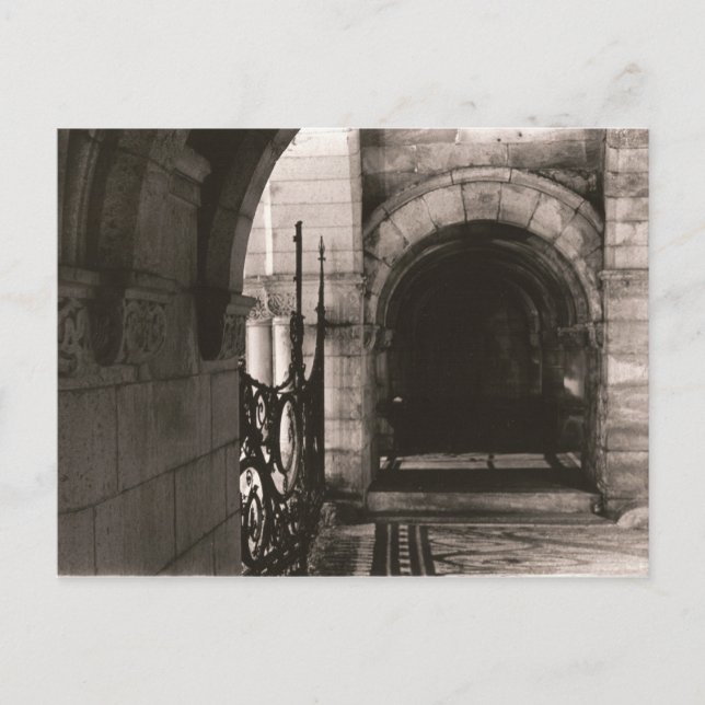 GHOST HALL POSTCARD VYKORT (Framsida)