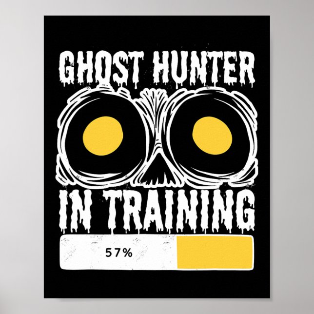 Ghost Hunter in Training Halloween Ghost Hunting Poster (Framsidan)