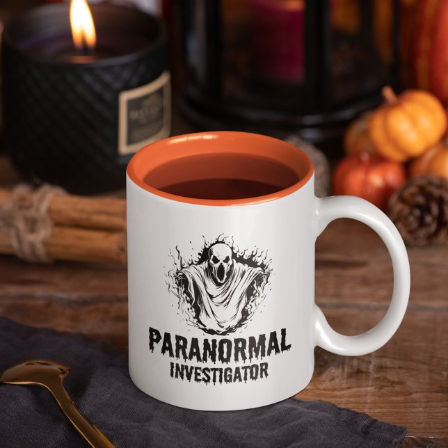 Ghost Hunter Paranormal Investigator Ghost Hunting Två-Tonad Mugg (Skapare uppladdad)