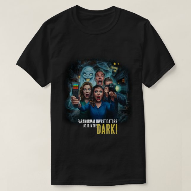 Ghost Hunting - Paranormal Investigator T Shirt (Design framsida)