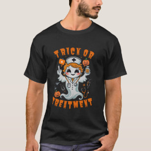 Ghost Nurse Doktor Funny Halloween Bus eller godis T Shirt