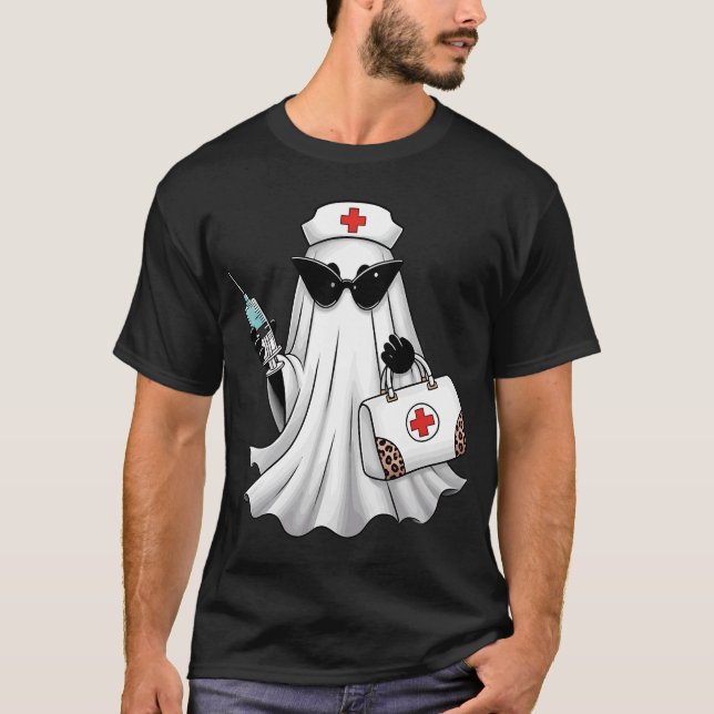 Ghost Nurse Halloween T Shirt (Framsida)