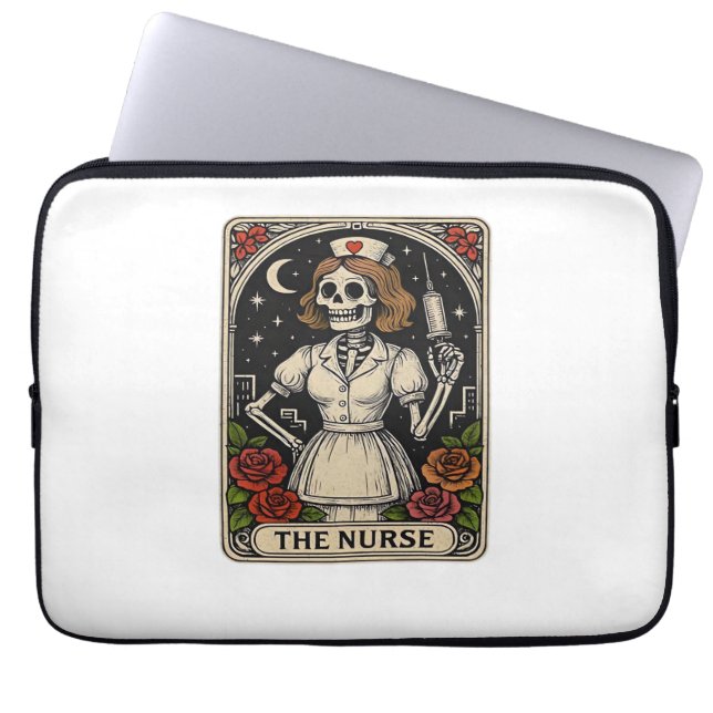 Ghost Nurse Spookily Caring and Whimsially Haunt Laptop Fodral (Framsidan)