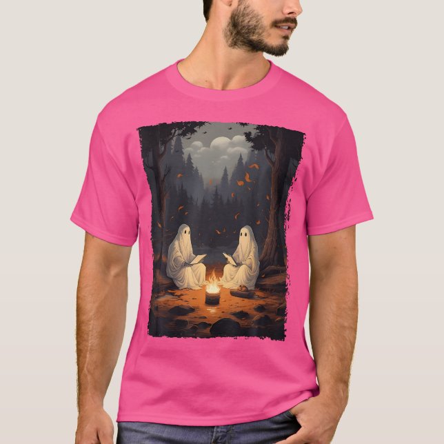 Ghost Reading Bok Camping Campfire Halloween Spoo T Shirt (Framsida)