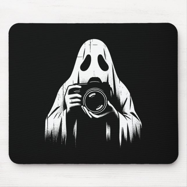 Ghost with Camera - Creepy Photography Halloween L Musmatta (Framsidan)