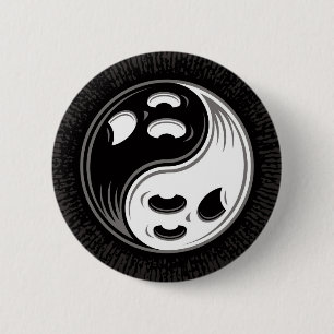 Ghost Yin Yang Black and White Knapp