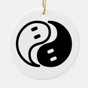 Ghost Yin Yang Julgransprydnad Keramik