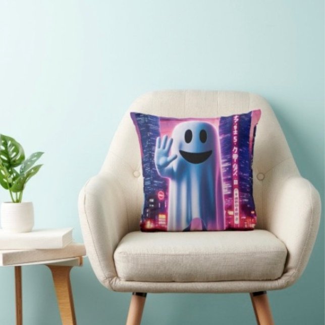 Ghosty Wave & Stadsljus  Kudde (Throw Pillow 100% polyester heavyweight stretch material. Hidden zipper Made in the USA.
)