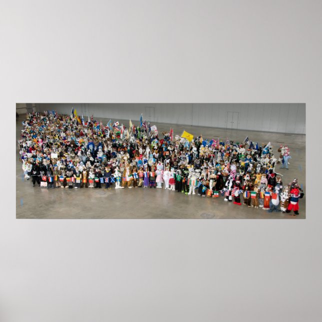 Giant Furdress Parad Poster (Framsidan)