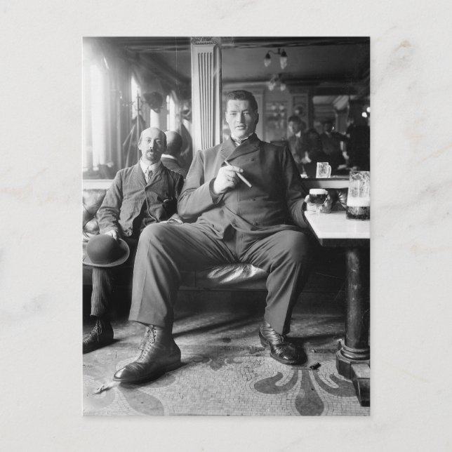 Giant Man Drinking a Beer, 1910 Vykort (Framsida)