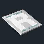 Giant Monogram från Anteckningsblockets skrivbord Anteckningsblock<br><div class="desc">Klicka på ANPASSA IT om du vill göra ändringar i den här mallen.</div>